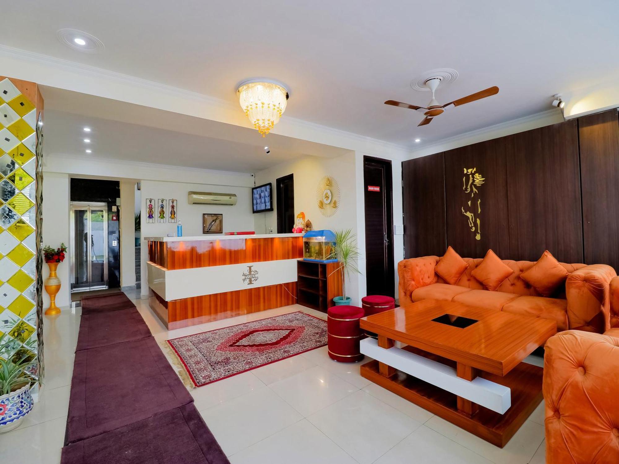 Treebo Rejoice 52 - 3Km From Huda City Metro Station Badshahpur Εξωτερικό φωτογραφία
