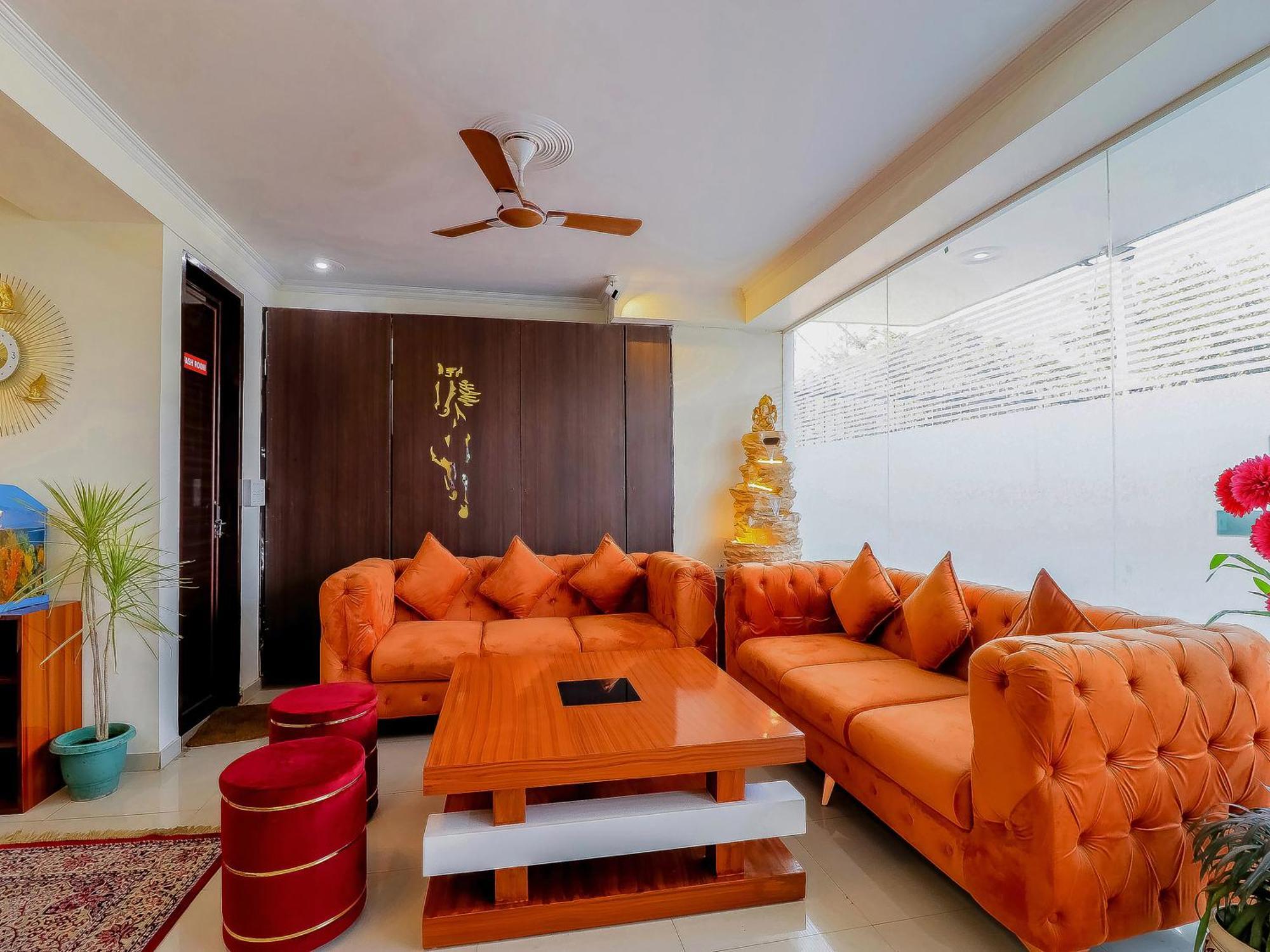 Treebo Rejoice 52 - 3Km From Huda City Metro Station Badshahpur Εξωτερικό φωτογραφία