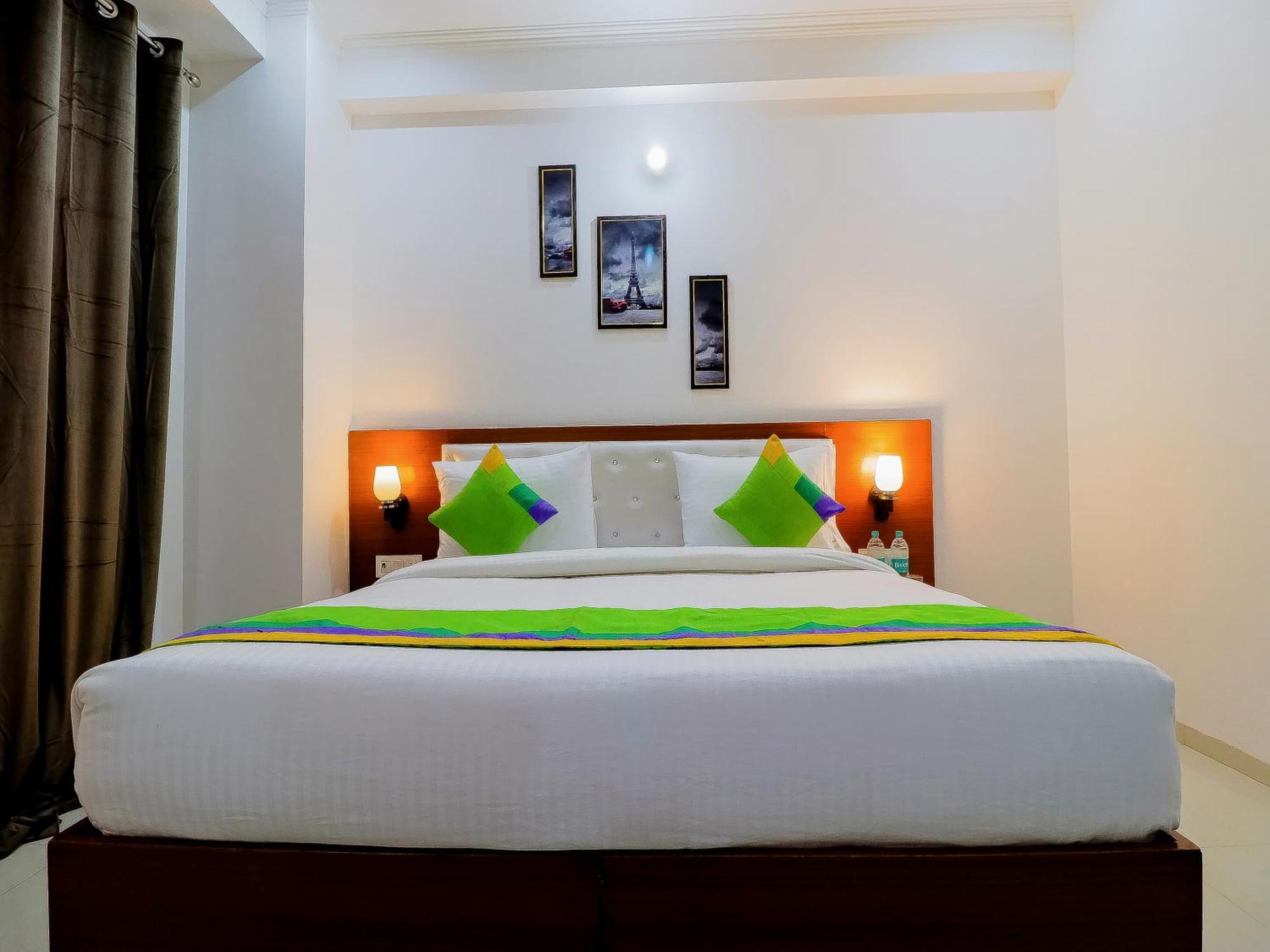 Treebo Rejoice 52 - 3Km From Huda City Metro Station Badshahpur Εξωτερικό φωτογραφία