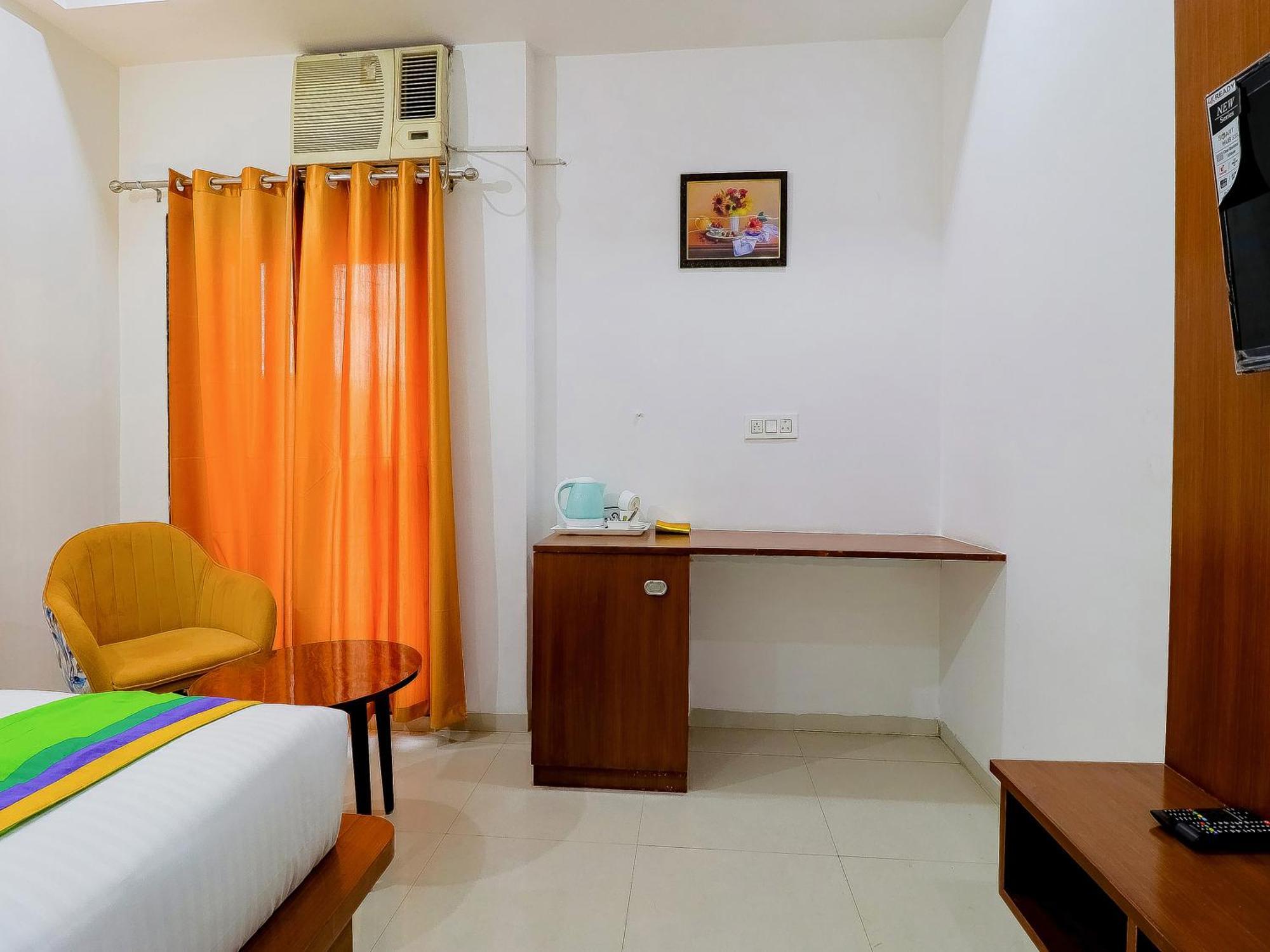 Treebo Rejoice 52 - 3Km From Huda City Metro Station Badshahpur Εξωτερικό φωτογραφία